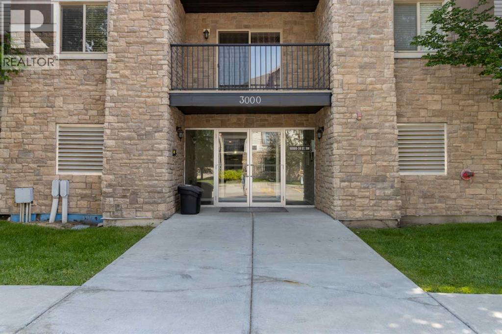 Apartment for Sale in 3112, 16969 24 Street SW|Calgary, Alberta T2Y0L2 4