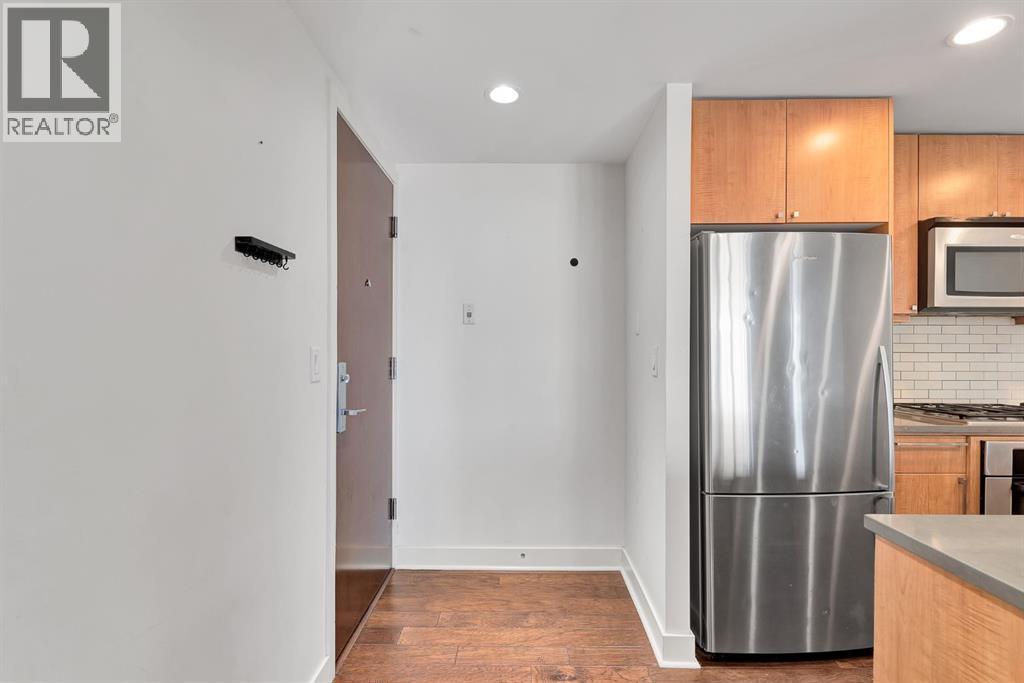 Apartment for Sale in 901, 1118 12 Avenue SW|Calgary, Alberta T2R0P4 2