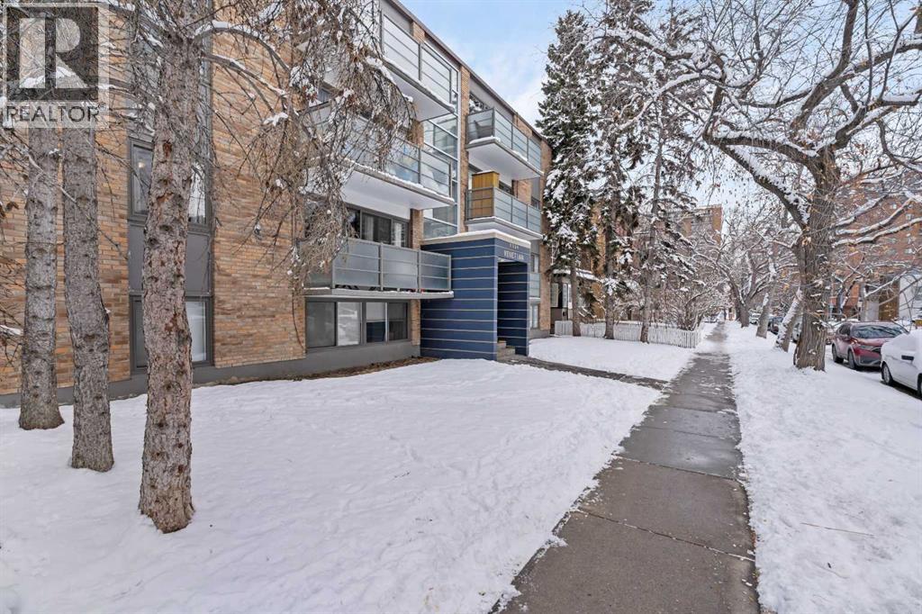 Apartment for Sale in 401, 1524 15 Avenue SW|Calgary, Alberta T3X0X9 3