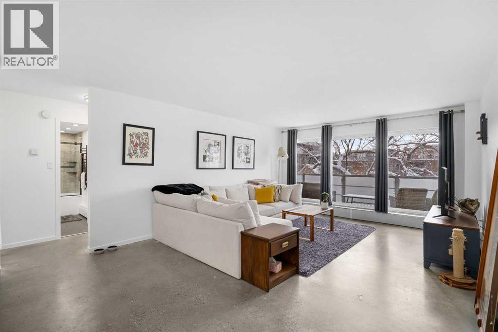 Apartment for Sale in 401, 1524 15 Avenue SW|Calgary, Alberta T3X0X9