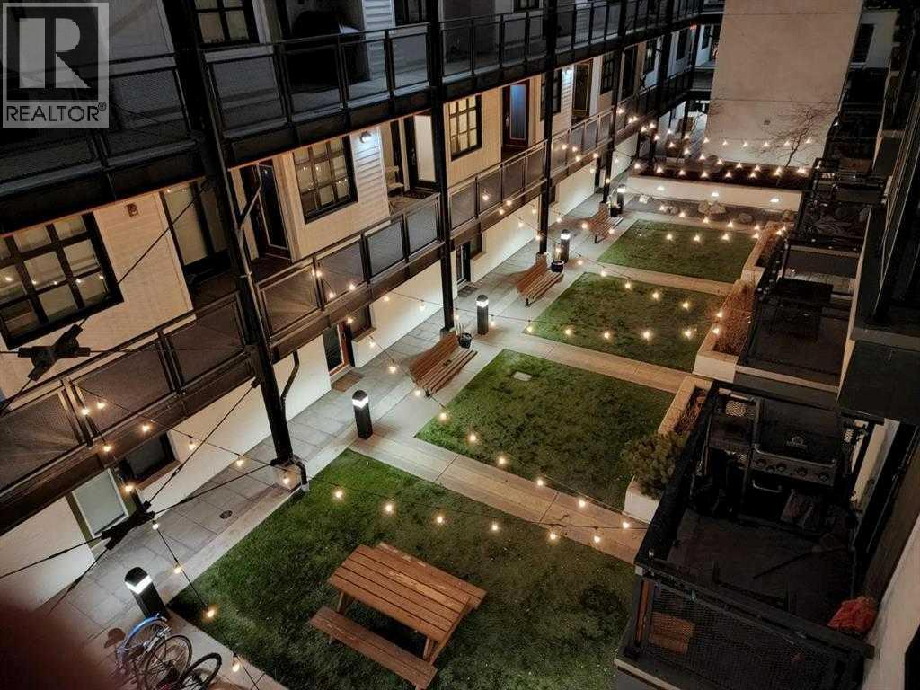 Row / Townhouse for Sale in 121, 1719 9A Street SW|Calgary, Alberta T2T6S3 3