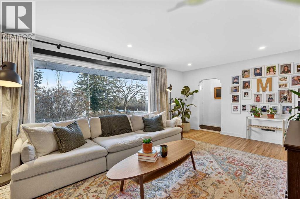 House for Sale in 3231 25 Street SW|Calgary, Alberta T3E1Y3 5