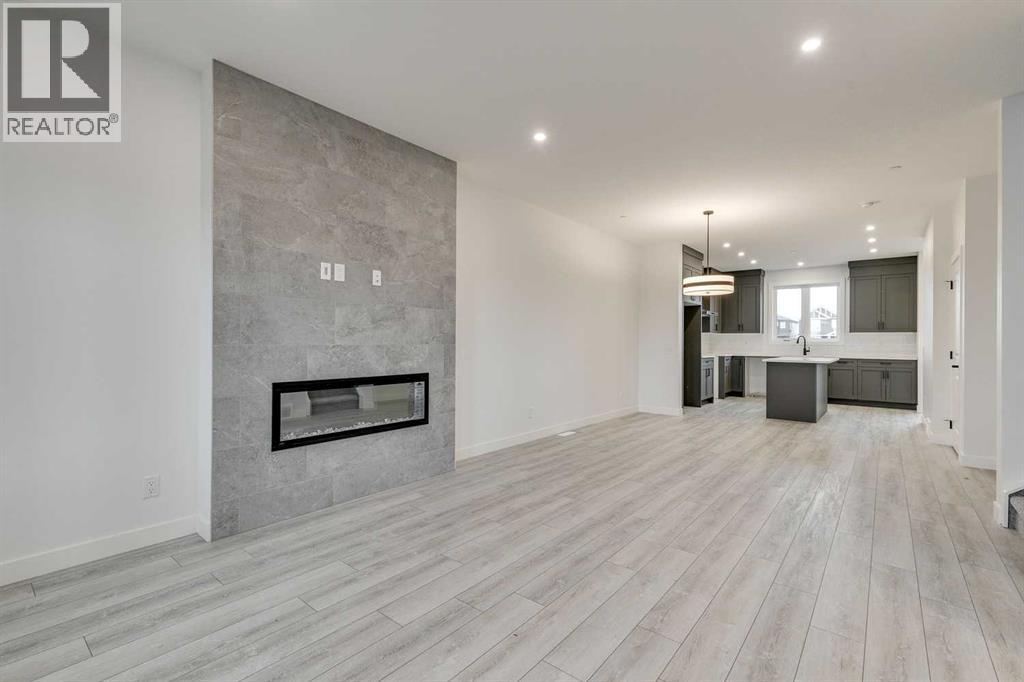 House for Sale in 479 Hotchkiss Manor SE|Calgary, Alberta T3S0N3 3