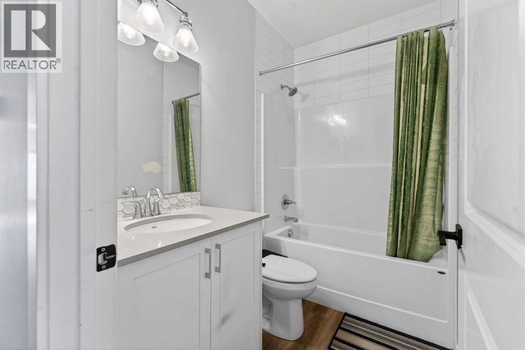 House for Sale in 210 Cornerstone Crescent NE|Calgary, Alberta T3N1R3 4