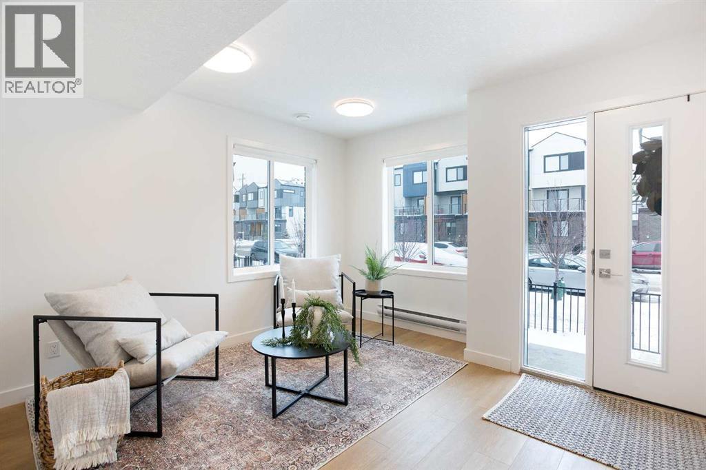 Row / Townhouse for Sale in 8521 19 Avenue SE|Calgary, Alberta T1X0L5 5