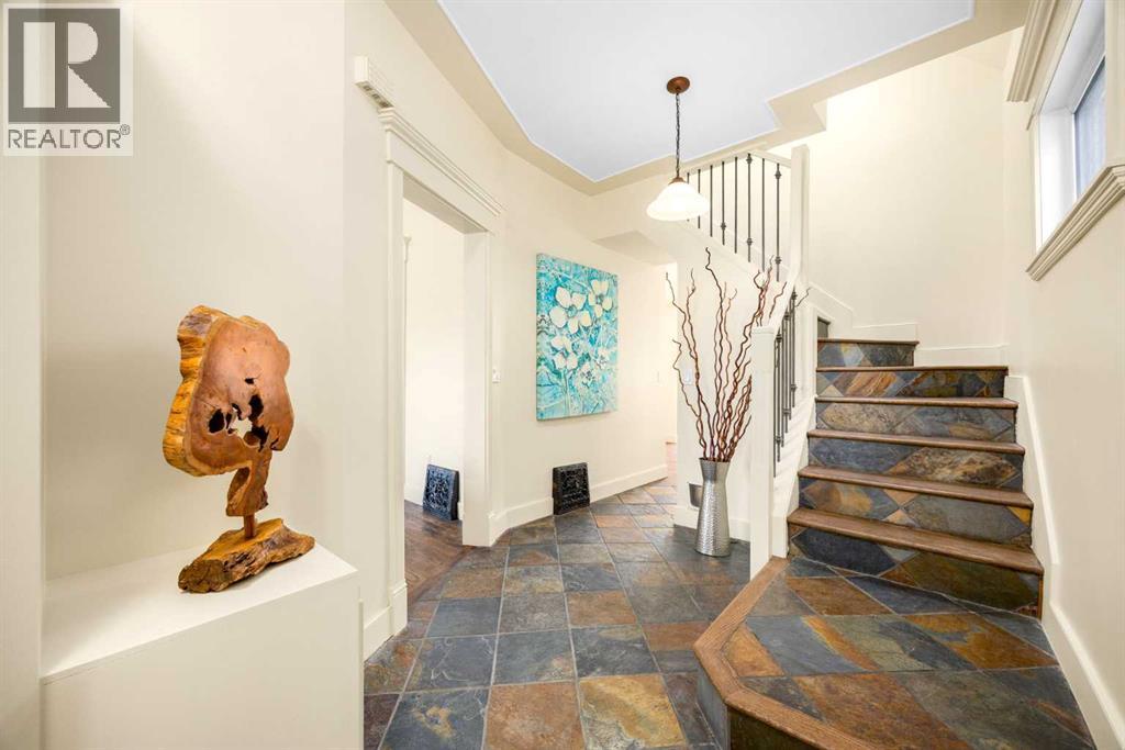 House for Sale in 1413 15 Street SE|Calgary, Alberta T2G3L6 3