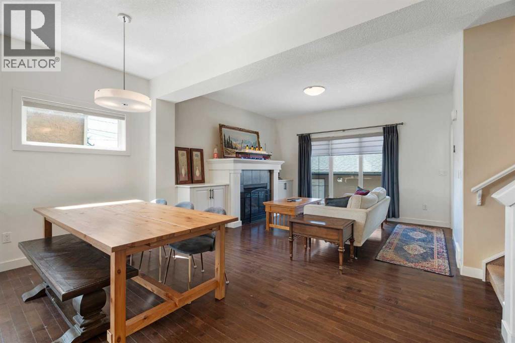 Row / Townhouse for Sale in 2, 4709 17 Avenue NW|Calgary, Alberta T3B0P4 4