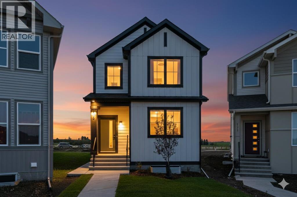 House for Sale in 175 Belvedere Crescent SE|Calgary, Alberta T2A7Y5