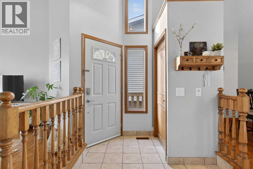 House for Sale in 28 Mckerrell Close SE|Calgary, Alberta T2Z1M7 4