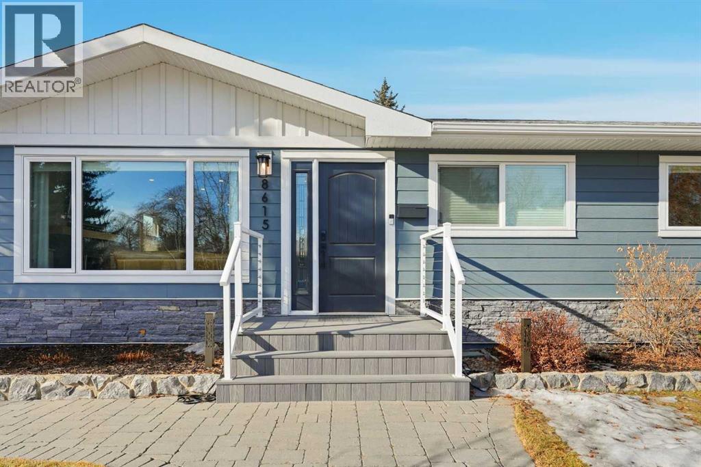 House for Sale in 8615 7 Street SW|Calgary, Alberta T2V1G8 3