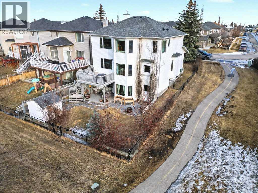 House for Sale in 105 Citadel Crest Park NW|Calgary, Alberta T3G4K5 2