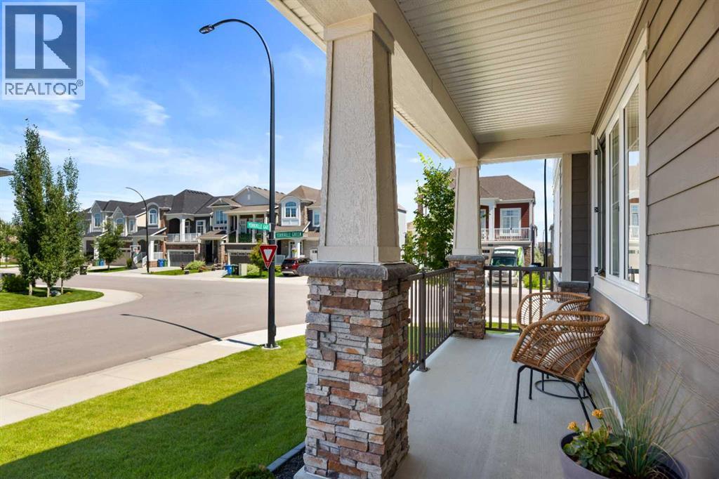 Duplex for Sale in 19 Yorkville Gate SW|Calgary, Alberta T2X4K2 3