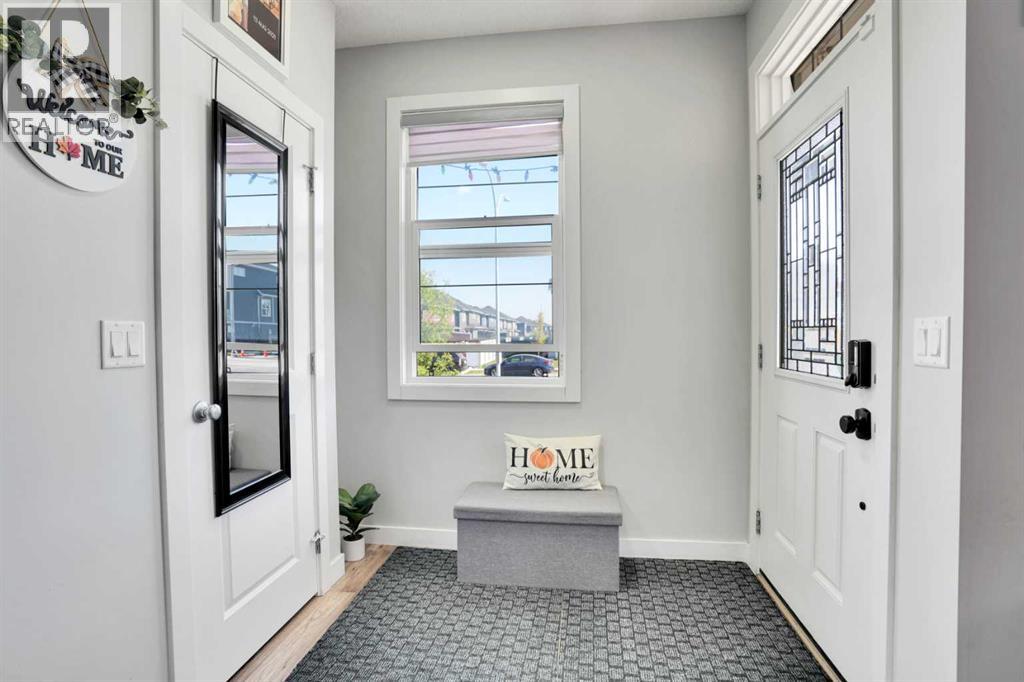 House for Sale in 87 Redstone Boulevard NE|Calgary, Alberta T3N0R5 3