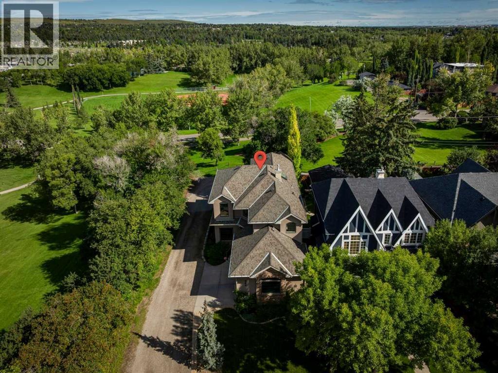 House for Sale in 664 29 Avenue NW|Calgary, Alberta T2M2M7