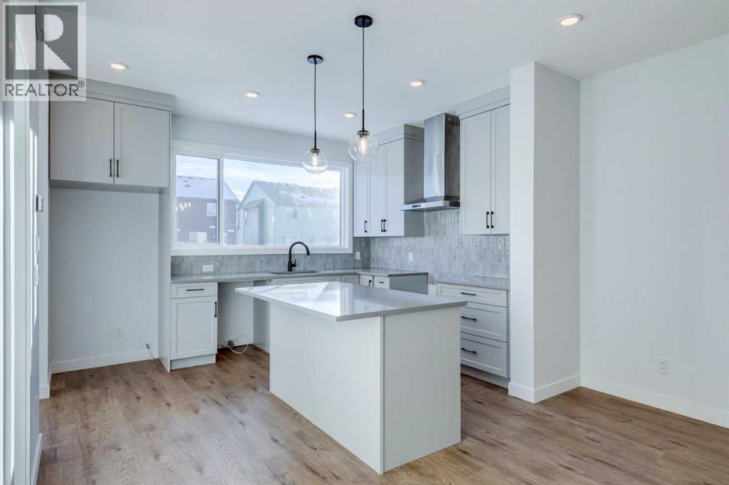 Duplex for Sale in 77 Savanna Place NE|Calgary, Alberta T3J4B6 4