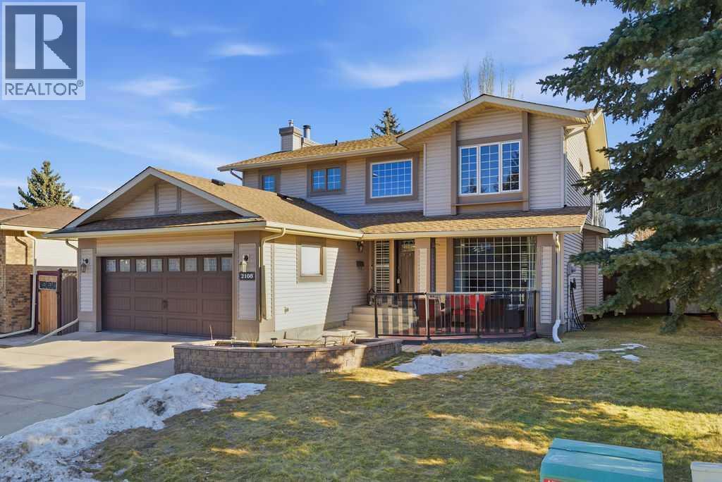 House for Sale in 2108 Douglasbank Crescent SE|Calgary, Alberta T2Z2C3 2