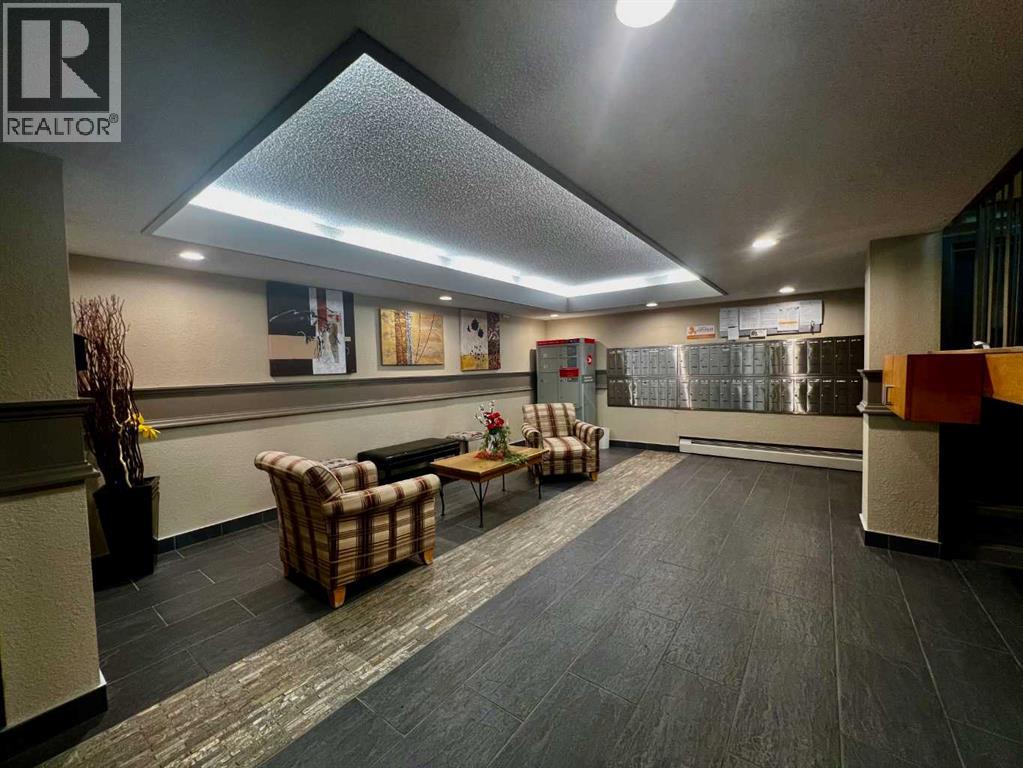 Apartment for Sale in 135, 820 89 Avenue SW|Calgary, Alberta T2V4N9 3