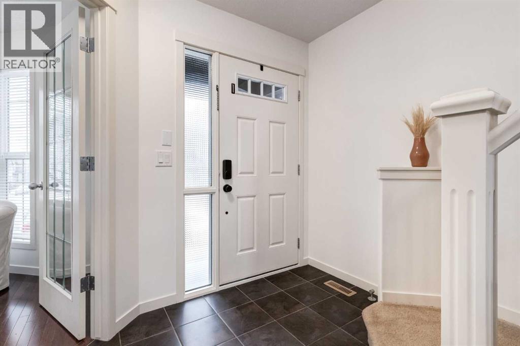 House for Sale in 5 Cranford Place SE|Calgary, Alberta T3M0X8 2