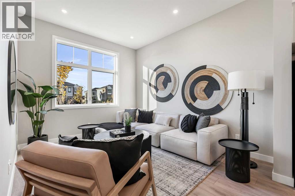 Row / Townhouse for Sale in 402, 185 Mahogany Gardens SE|Calgary, Alberta T3M3Y2 4