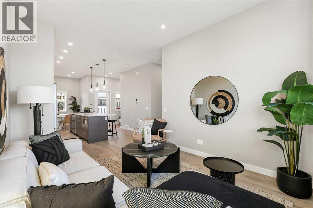 Row / Townhouse for Sale in 402, 185 Mahogany Gardens SE|Calgary, Alberta T3M3Y2 5