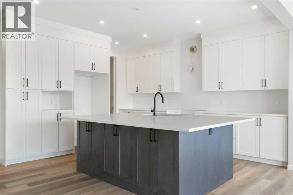 House for Sale in 266 West Grove Lane SW|Calgary, Alberta T3H6K7 4