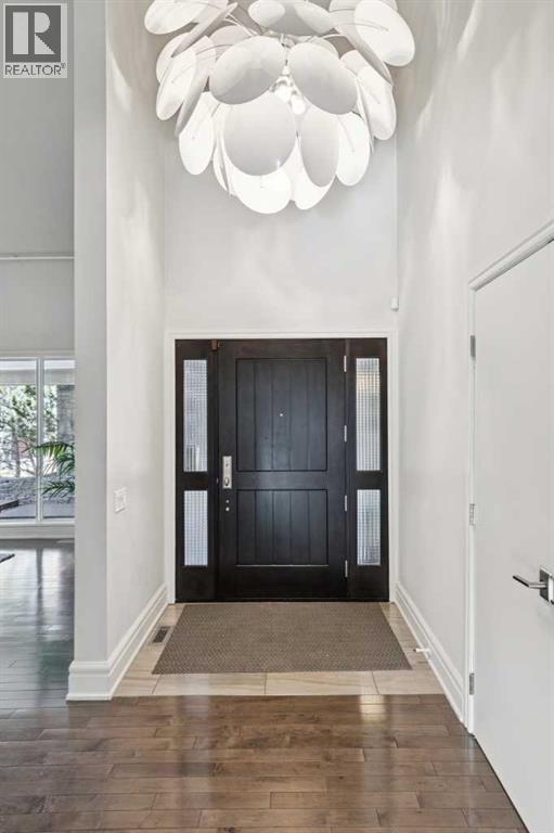 House for Sale in 336 Pump Hill Gardens SW|Calgary, Alberta T2V4M7 4