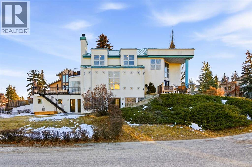 House for Sale in 64 Patterson Mews SW|Calgary, Alberta T3H2C6 2