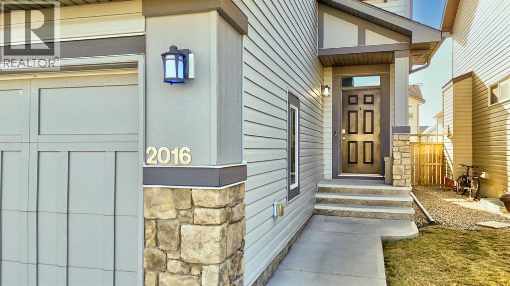 House for Sale in 2016 Brightoncrest Green SE|Calgary, Alberta T2Z5A3 2