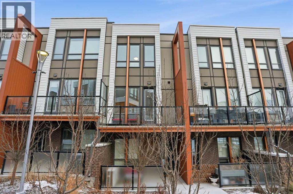 Row / Townhouse for Sale in 94 Norford Common NW|Calgary, Alberta T3B6G6 3