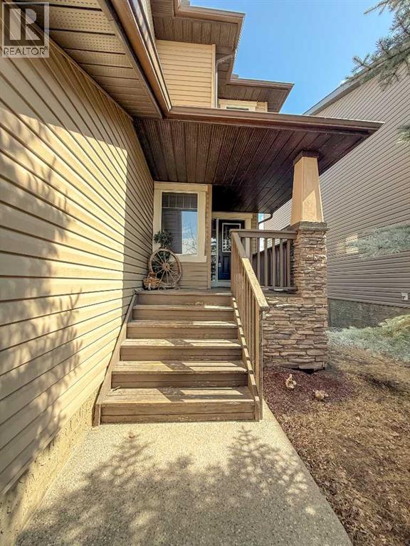 House for Sale in 128 Chaparral Valley Drive SE|Calgary, Alberta T2X0M4 2