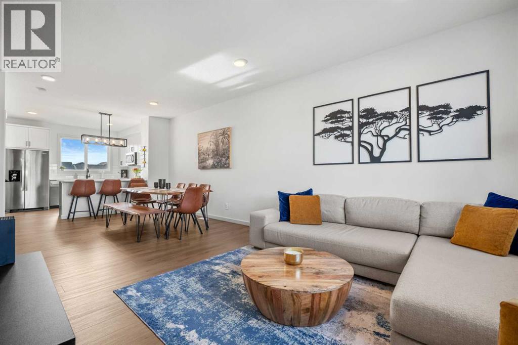 House for Sale in 161 Lavender Manor SE|Calgary, Alberta T3S0G7 2