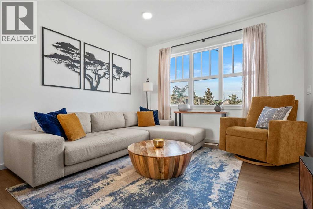 House for Sale in 161 Lavender Manor SE|Calgary, Alberta T3S0G7 4