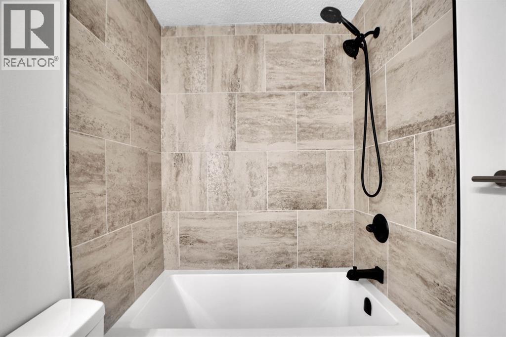 House for Sale in 96 Covington Road NE|Calgary, Alberta T3K4A8 5