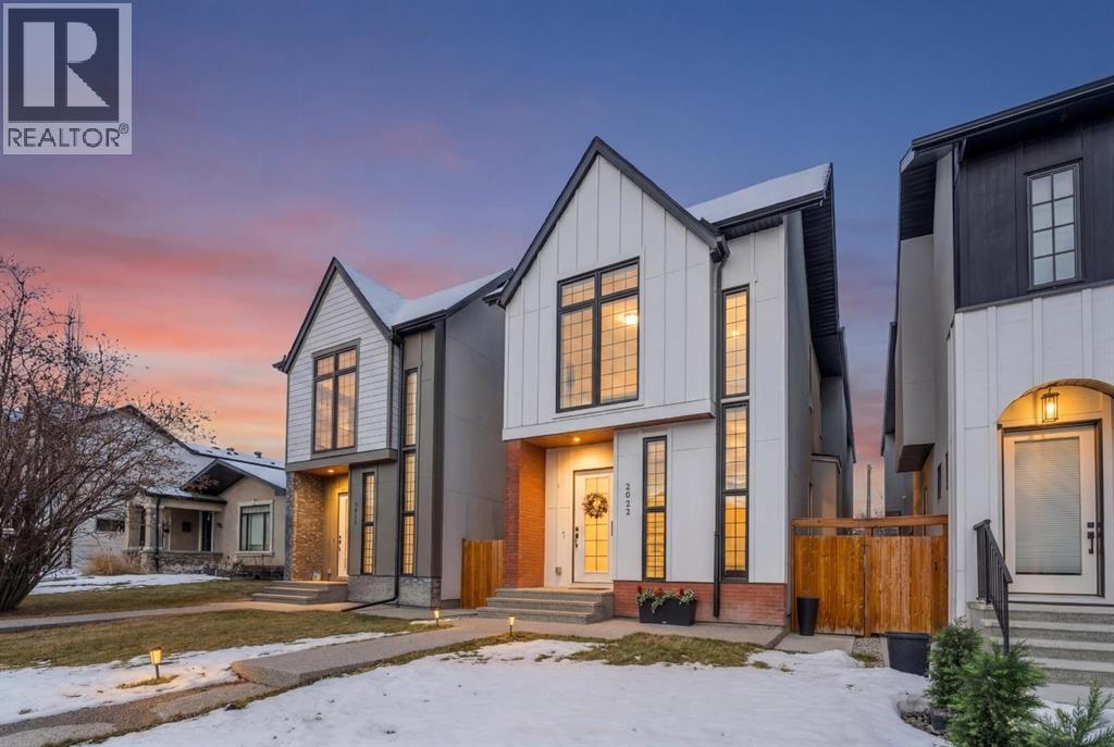 House for Sale in 2022 50 Avenue SW|Calgary, Alberta T2T2W3 4