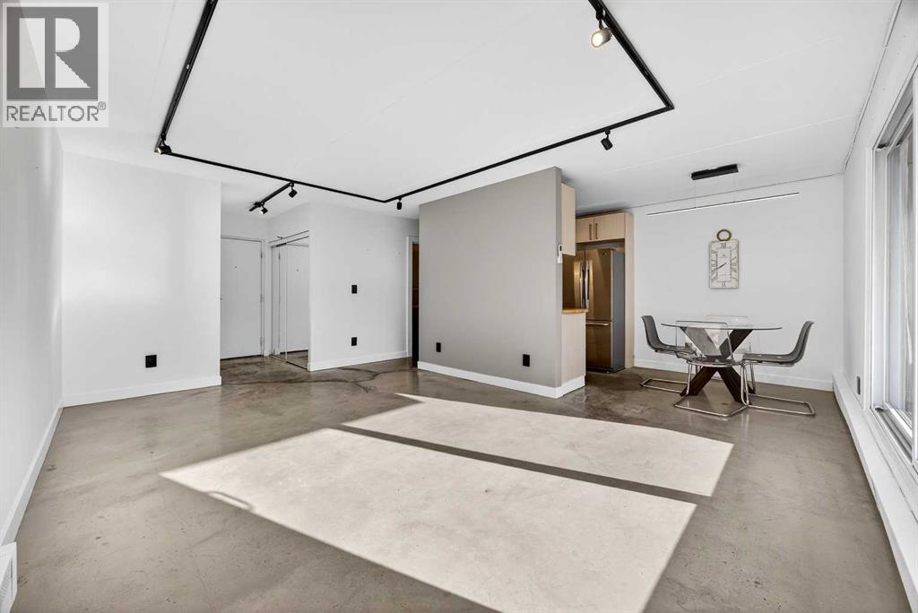 Apartment for Sale in 203, 128 15 Avenue SW|Calgary, Alberta T2R0P5 5