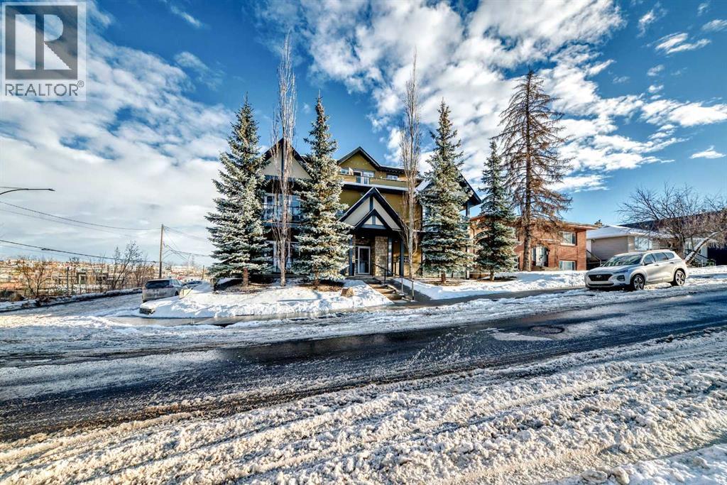 Apartment for Sale in 103, 4704 Stanley Road SW|Calgary, Alberta T2S2R2 2