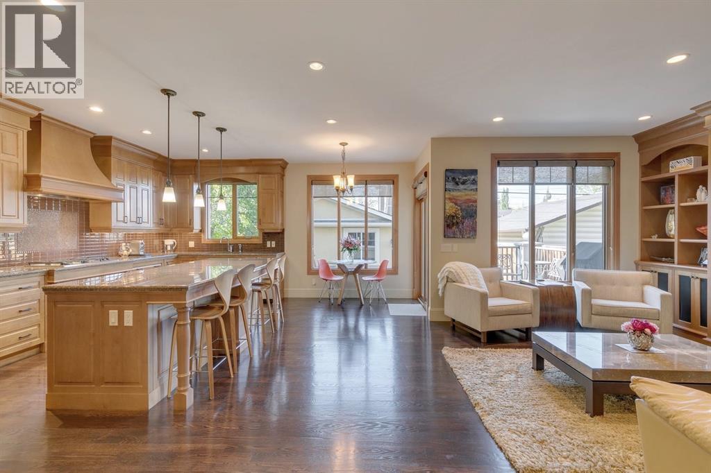 House for Sale in 2609 7 Avenue NW|Calgary, Alberta T2N1A6 5