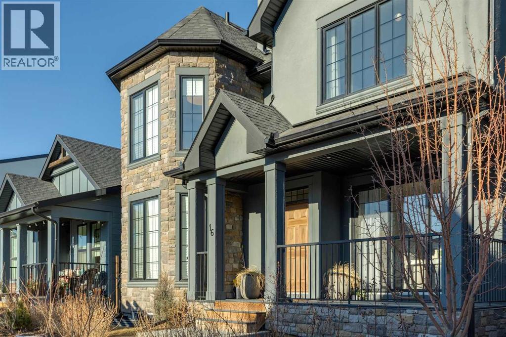 House for Sale in 16 Treeline Lane SW|Calgary, Alberta T2Y0S2 2