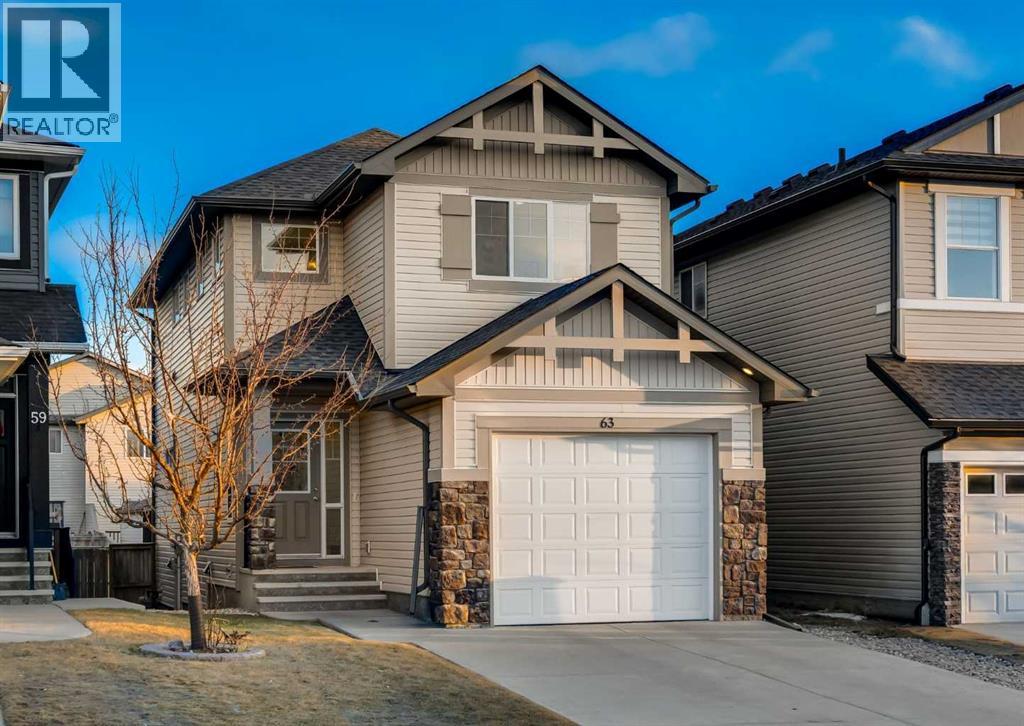 House for Sale in 63 Panton Way NW|Calgary, Alberta T3K0X6 2