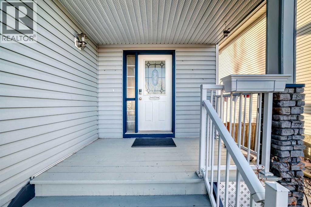 House for Sale in 35 Citadel Ridge Close NW|Calgary, Alberta T3G4V4 4