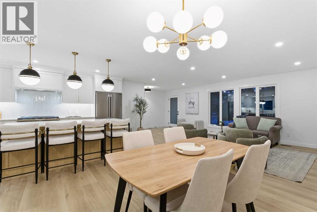 House for Sale in 4904 Valiant Drive NW|Calgary, Alberta T3A1X2 4