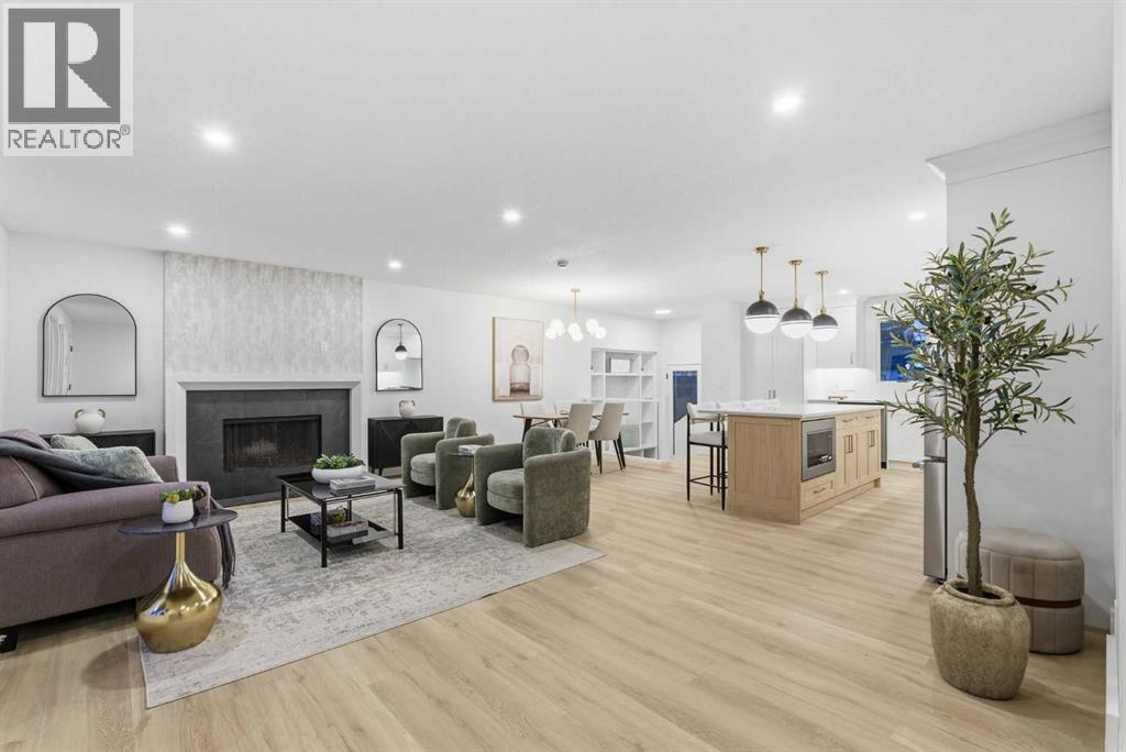 House for Sale in 4904 Valiant Drive NW|Calgary, Alberta T3A1X2 2