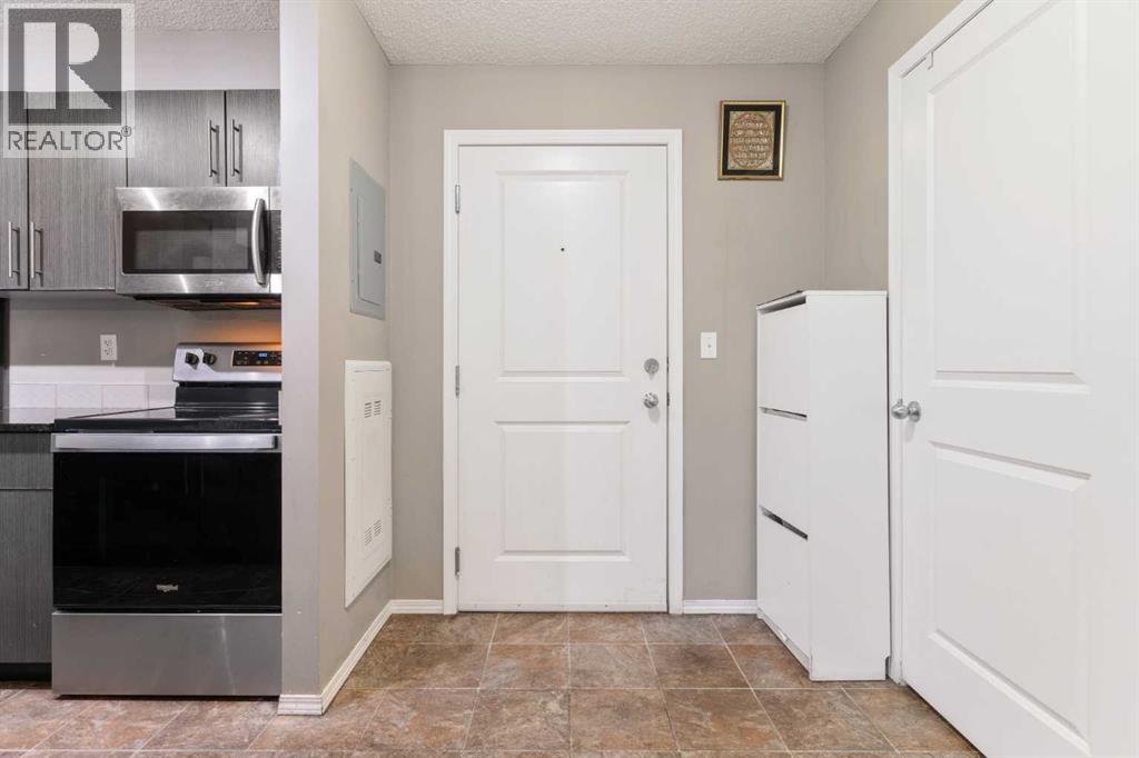 Apartment for Sale in 203, 5 Saddlestone Way NE|Calgary, Alberta T3J0S2 4