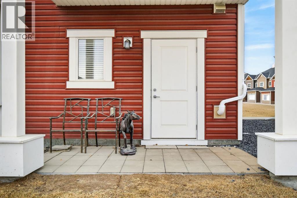 Row / Townhouse for Sale in 809, 355 Nolancrest Heights NW|Calgary, Alberta T3R0Z9 3