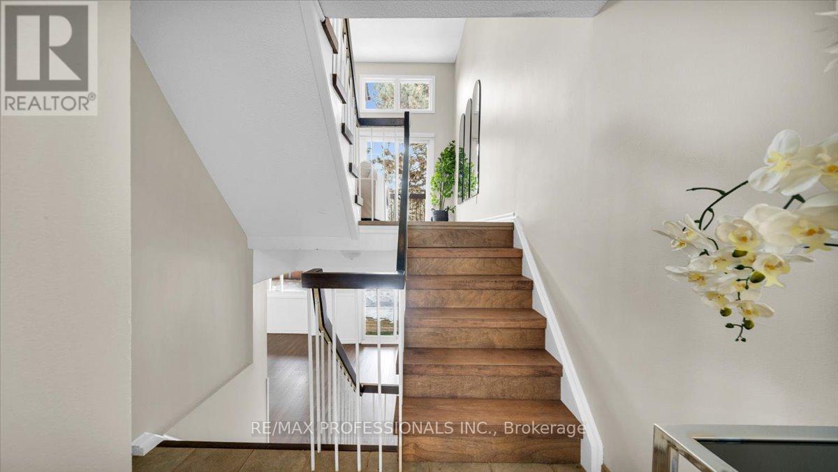 Row / Townhouse for Sale in 14 - 1755 RATHBURN ROAD E|Mississauga (Rathwood), Ontario L4W2M8 3