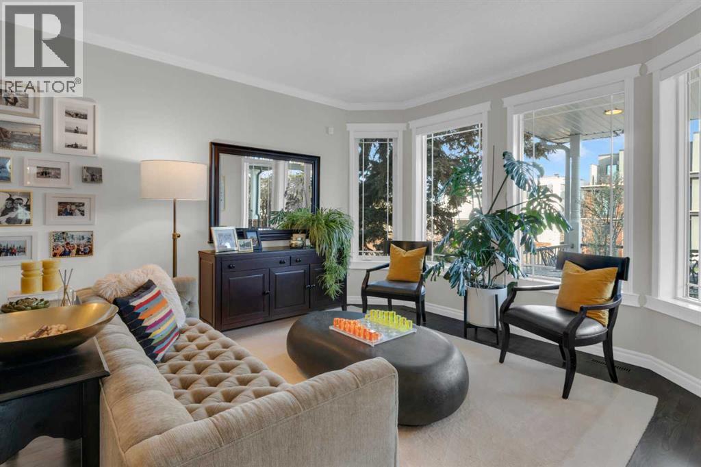 House for Sale in 3611 1 Street SW|Calgary, Alberta T2S1R2 2