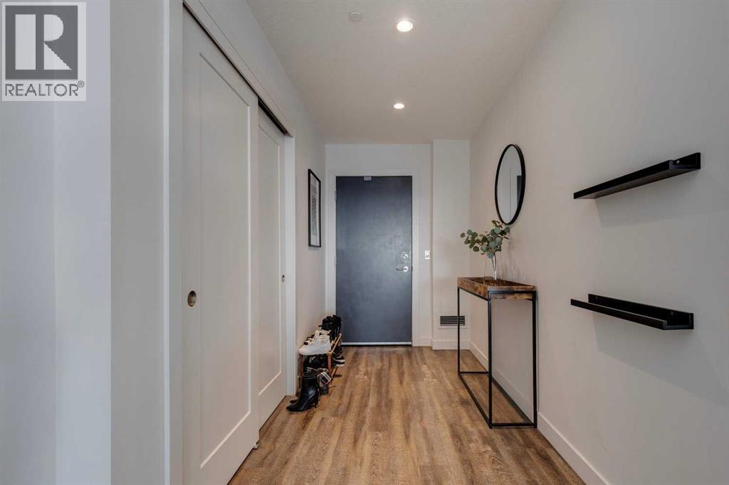 Apartment for Sale in 406, 730 5 Street NE|Calgary, Alberta T2N1P9 3