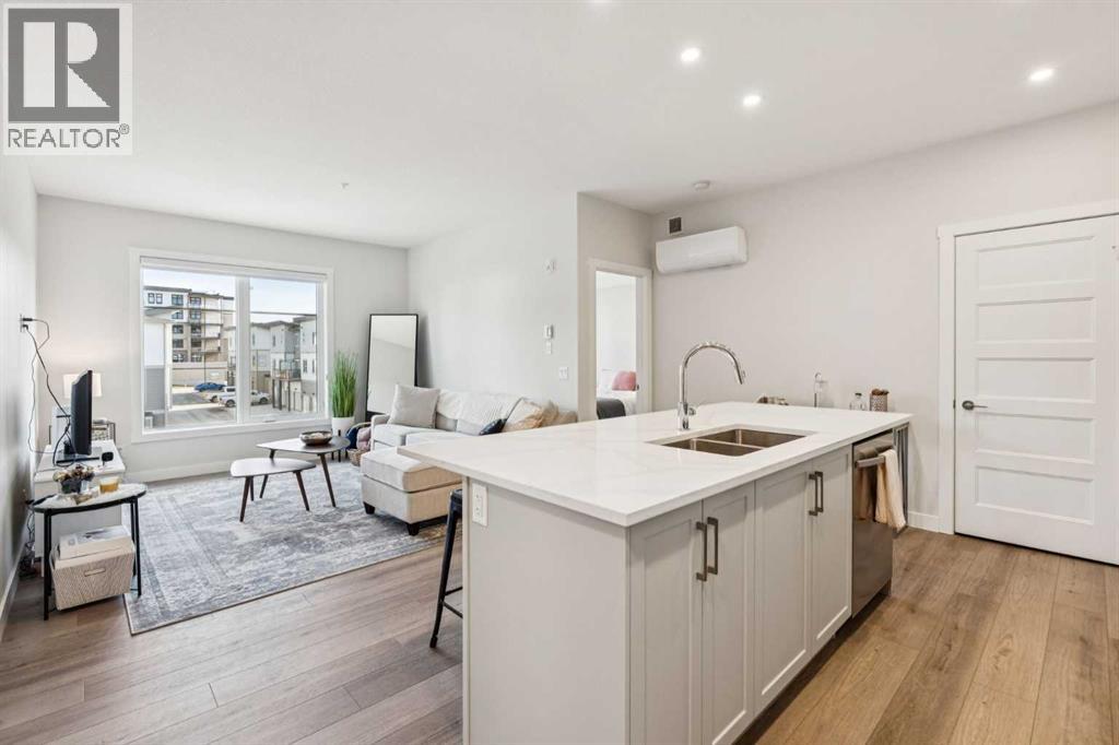 Apartment for Sale in 2307, 2117 81 Street SW|Calgary, Alberta T2H6H5 5