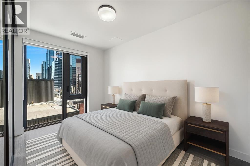 Apartment for Sale in 704, 730 2 Avenue SW|Calgary, Alberta T2P1R8 3