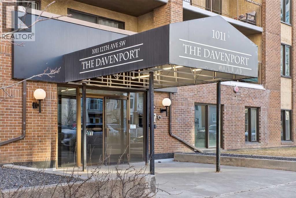 Apartment for Sale in 202, 1011 12 Avenue SW|Calgary, Alberta t2r0j5 2